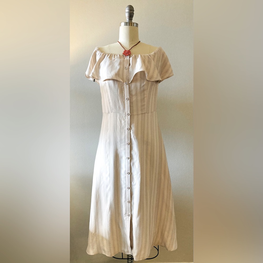 Balletcore, Spring, Size 4, New with tags, H&M dress. On or off shoulder look.